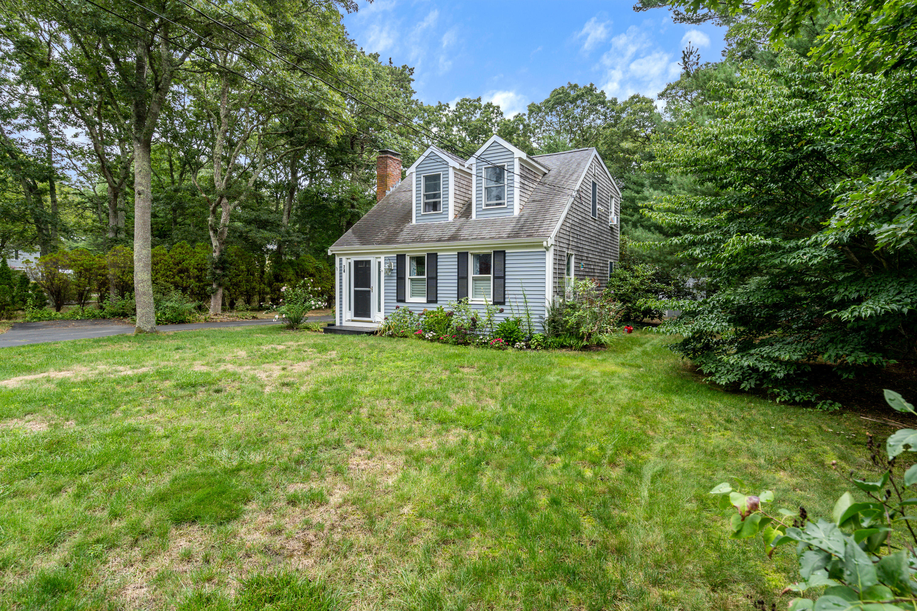 74 Cap'n Lijah's Road Centerville, MA 02632 - Photo 3 of 25 front3