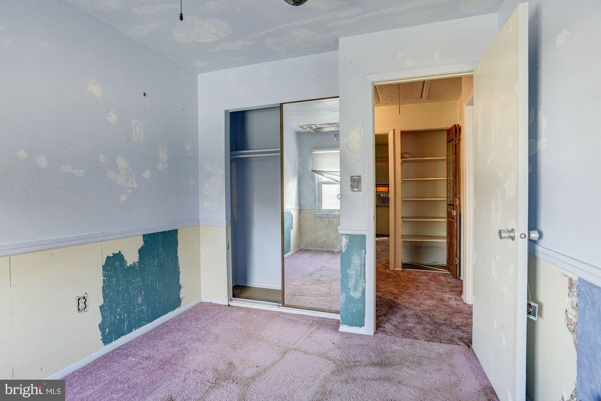 702 Seawall Road Baltimore, MD 21221 - Photo 13 of 17 Bedroom