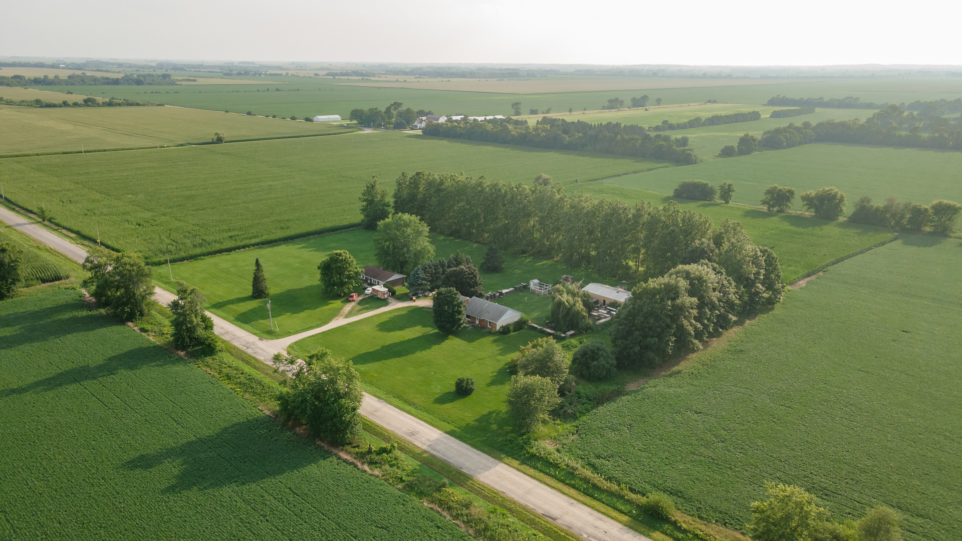 5815 Johnson Road Marengo, IL 60152 - Photo 2 of 38