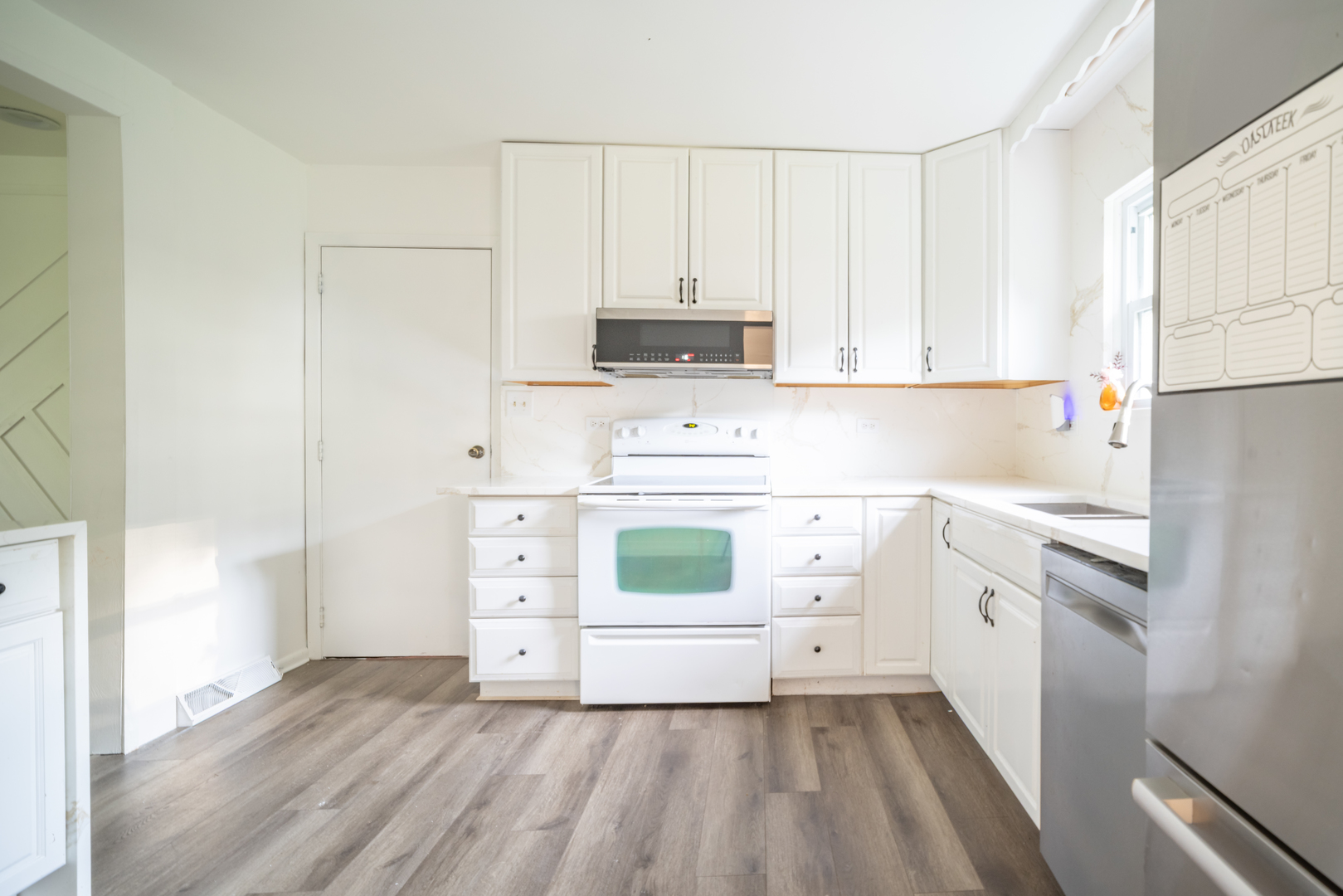 5815 Johnson Road Marengo, IL 60152 - Photo 6 of 38