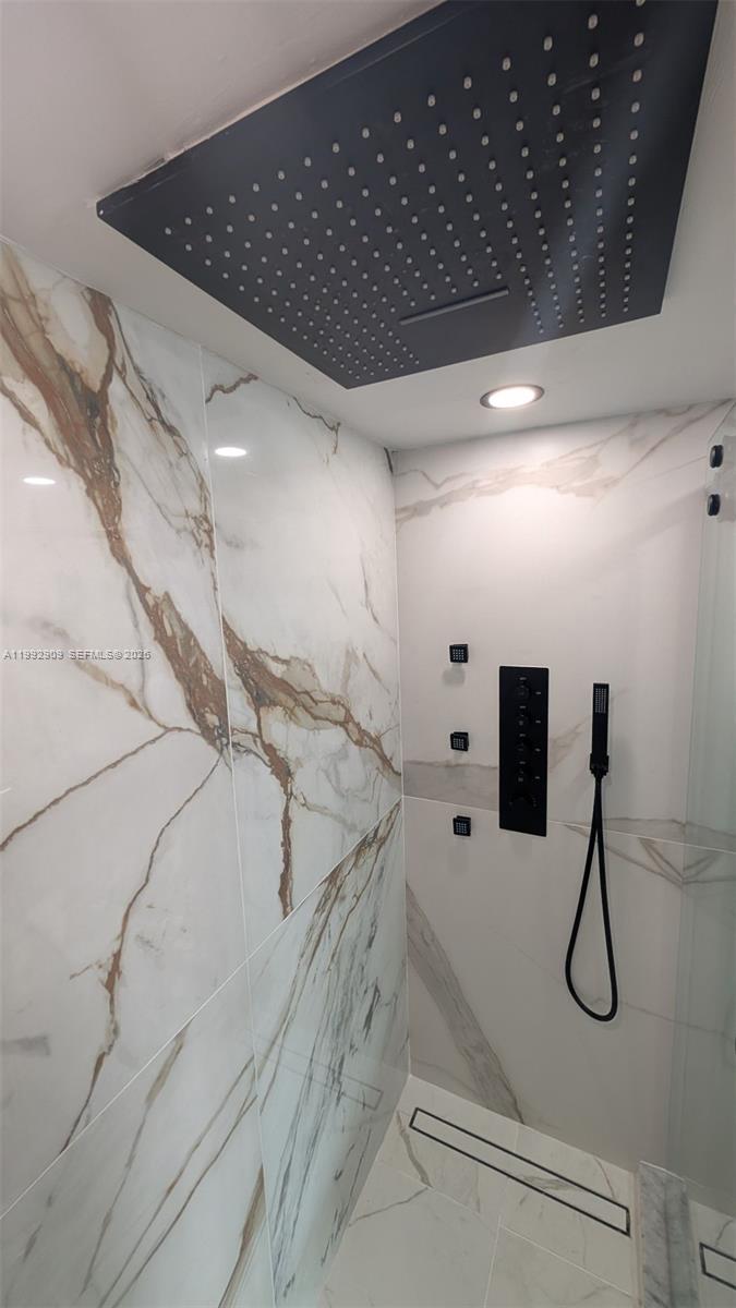 1500 Bay Road, Unit 822S Miami Beach, FL 33139 - Photo 18 of 30