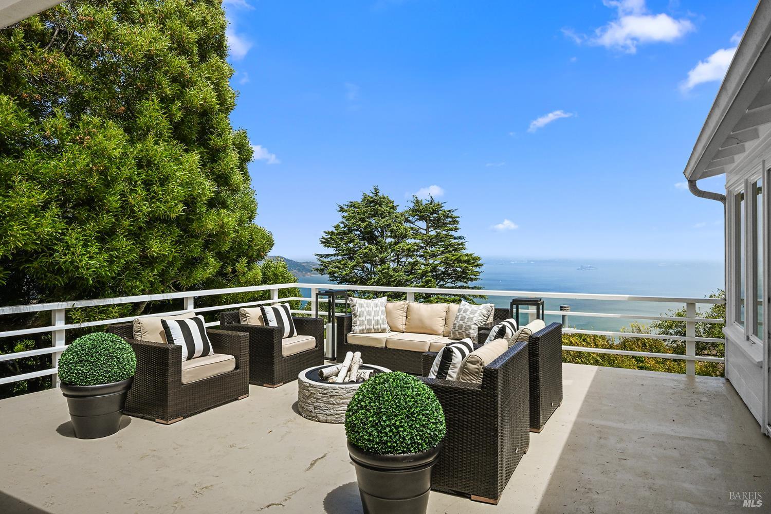 73 Cloud View Road Sausalito, CA 94965 - Photo 22 of 60