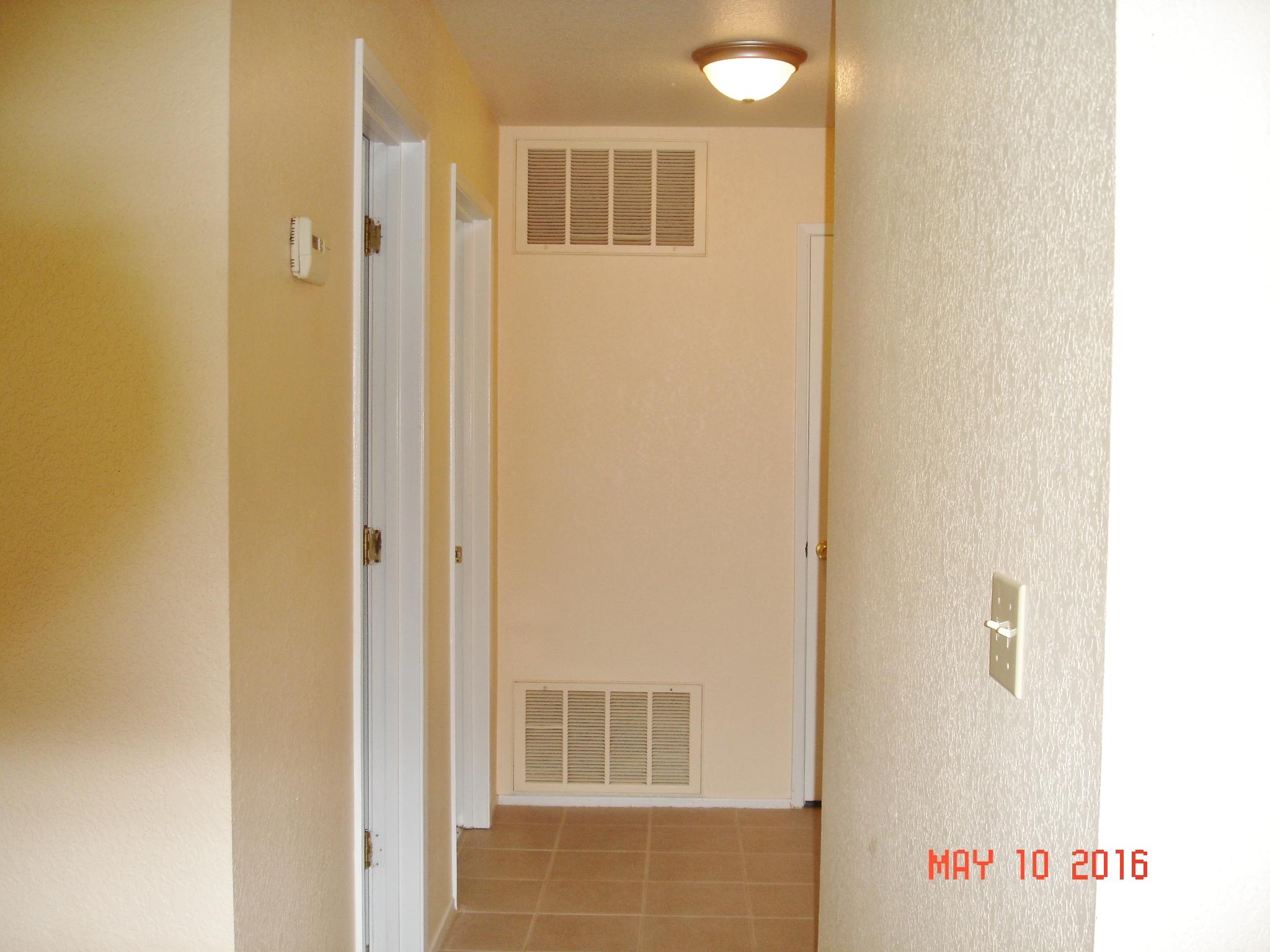 15945 Cloverdale Road Anderson, CA 96007 - Photo 8 of 42 DSC08902