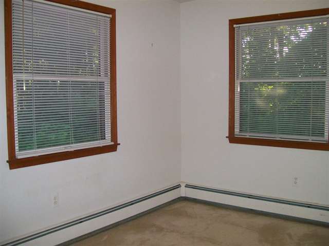9192 Folkert Road Algonac, MI 48001 - Photo 4 of 24 31065604-3.JPG