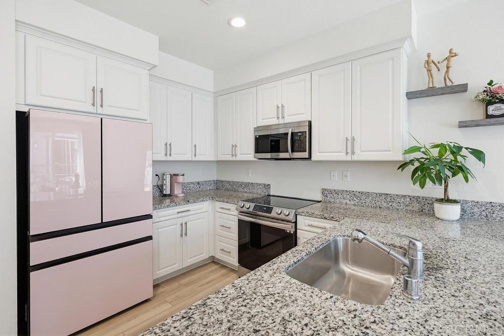 10325 Graphite Street Spring Valley, CA 91977 - Photo 16 of 63