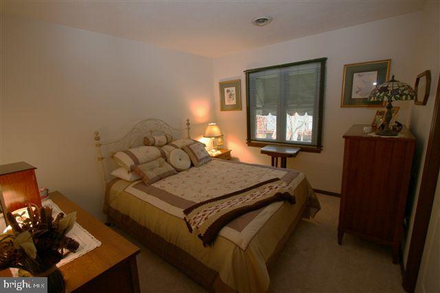 6546 Devonshire Heights Road Harrisburg, PA 17111 - Photo 17 of 25 Gallery Image 17