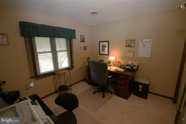6546 Devonshire Heights Road Harrisburg, PA 17111 - Photo 19 of 25 Gallery Image 19