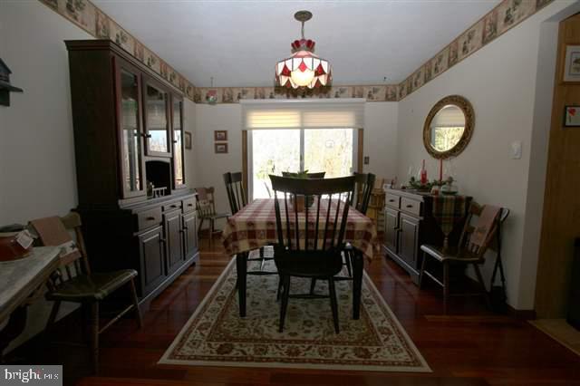 6546 Devonshire Heights Road Harrisburg, PA 17111 - Photo 3 of 25 Gallery Image 3