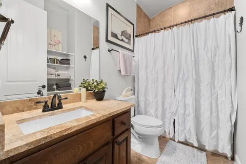 $1,399,999 | 120 Applewood Drive, Driftwood, TX 78619