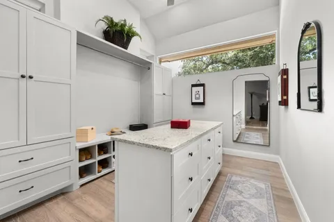 $1,399,999 | 120 Applewood Drive, Driftwood, TX 78619