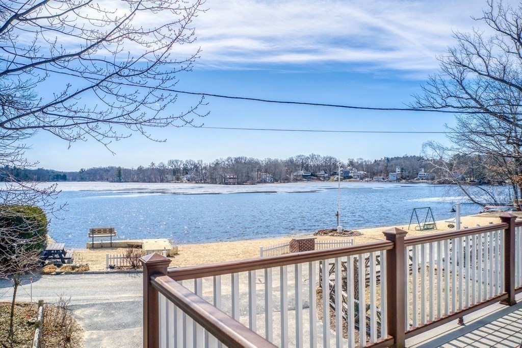 20 Russell Road Chelmsford, MA 01863 - Photo 13 of 32