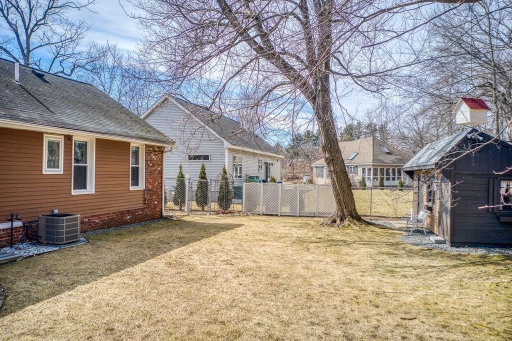 20 Russell Road Chelmsford, MA 01863 - Photo 29 of 32