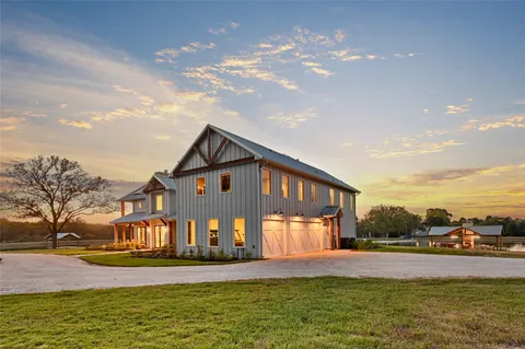 $8,495,000 | 16334 Farm To Market Road 2620, Bedias, TX 77831