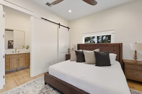 $8,495,000 | 16334 Farm To Market Road 2620, Bedias, TX 77831