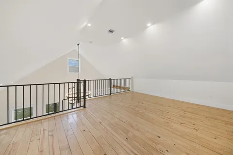 $8,495,000 | 16334 Farm To Market Road 2620, Bedias, TX 77831