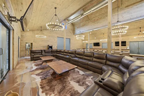 $8,495,000 | 16334 Farm To Market Road 2620, Bedias, TX 77831