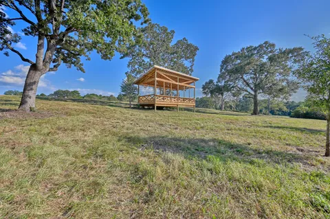$8,495,000 | 16334 Farm To Market Road 2620, Bedias, TX 77831