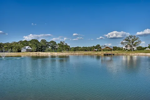 $8,495,000 | 16334 Farm To Market Road 2620, Bedias, TX 77831