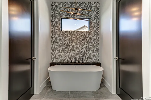 $3,345,000 | 1012 Impala Drive, Granite Shoals, TX 78654