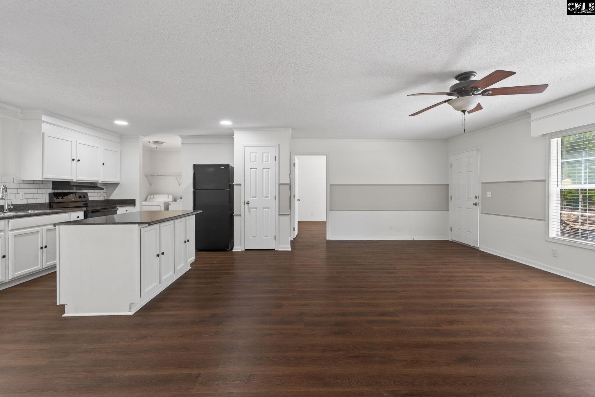 212 Cricket Road Swansea, SC 29160 - Photo 11 of 43
