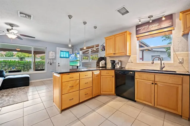 $429,900 | 5554 Southwest 6th Street, Margate, FL 33068