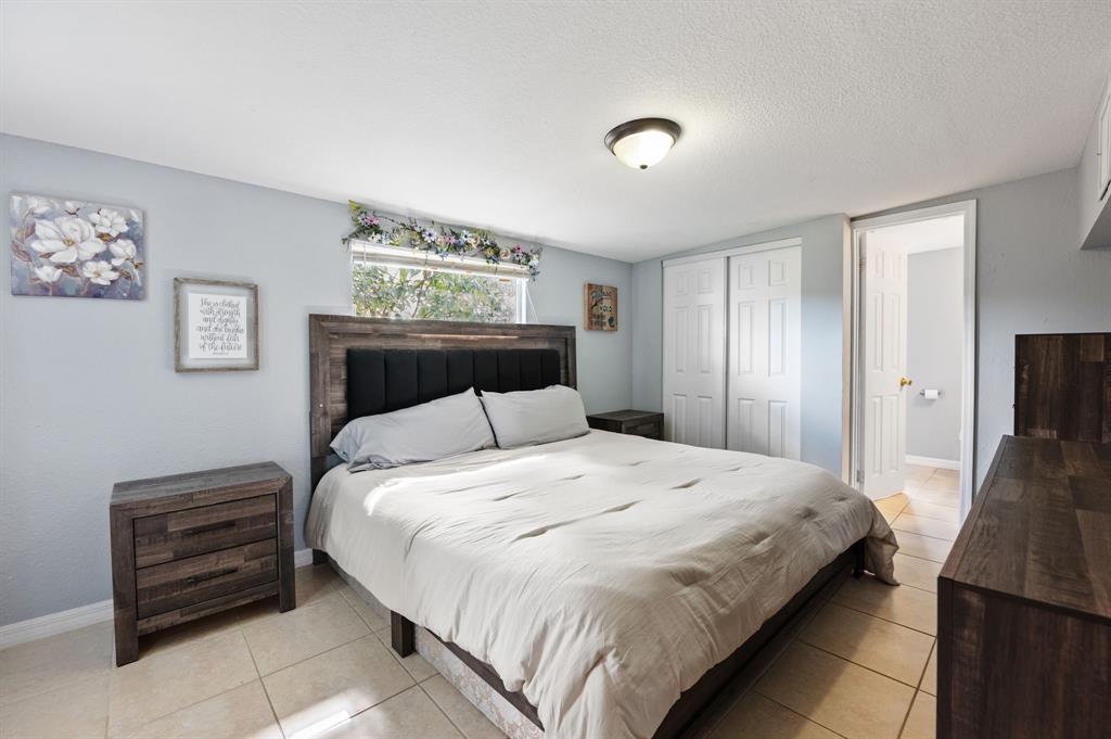 5554 Southwest 6th Street Margate, FL 33068 - Photo 9 of 24