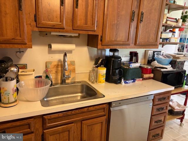 210 Courthouse Circle Southwest Vienna, VA 22180 - Photo 30 of 82