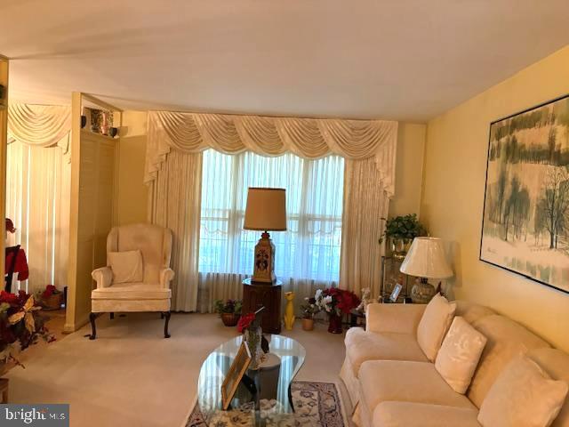 210 Courthouse Circle Southwest Vienna, VA 22180 - Photo 37 of 82