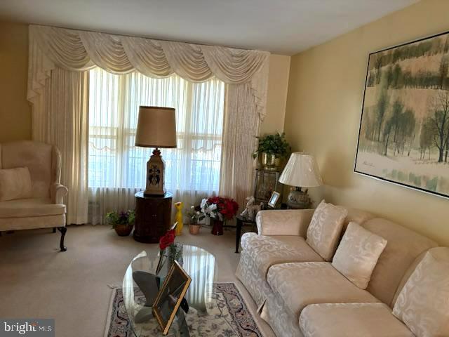 210 Courthouse Circle Southwest Vienna, VA 22180 - Photo 39 of 82