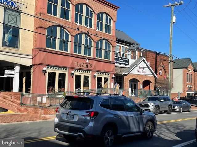 210 Courthouse Circle Southwest Vienna, VA 22180 - Photo 61 of 82