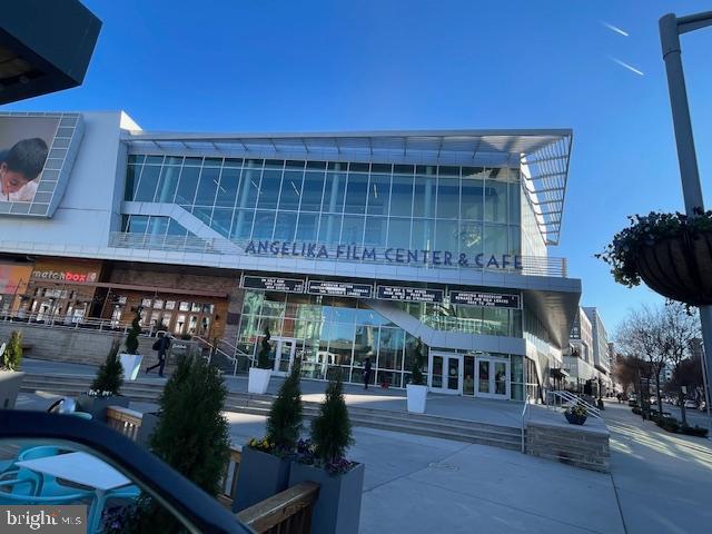 210 Courthouse Circle Southwest Vienna, VA 22180 - Photo 75 of 82