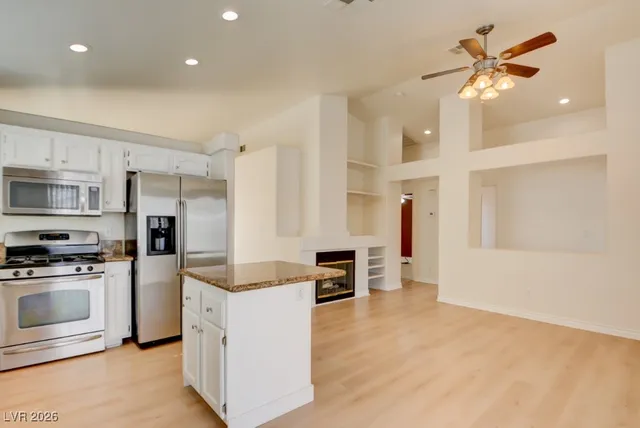 $2,395 | 2300 Steinke Lane, Las Vegas, NV 89108