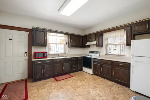 $199,990 | 2023 Shelby Street, Indianapolis, IN 46203