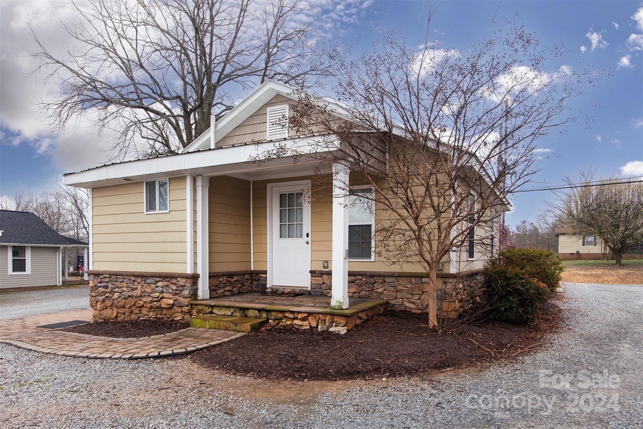 3346 Poplar Tent Road Concord, NC 28027 - Photo 5 of 40 Gallery Image 5