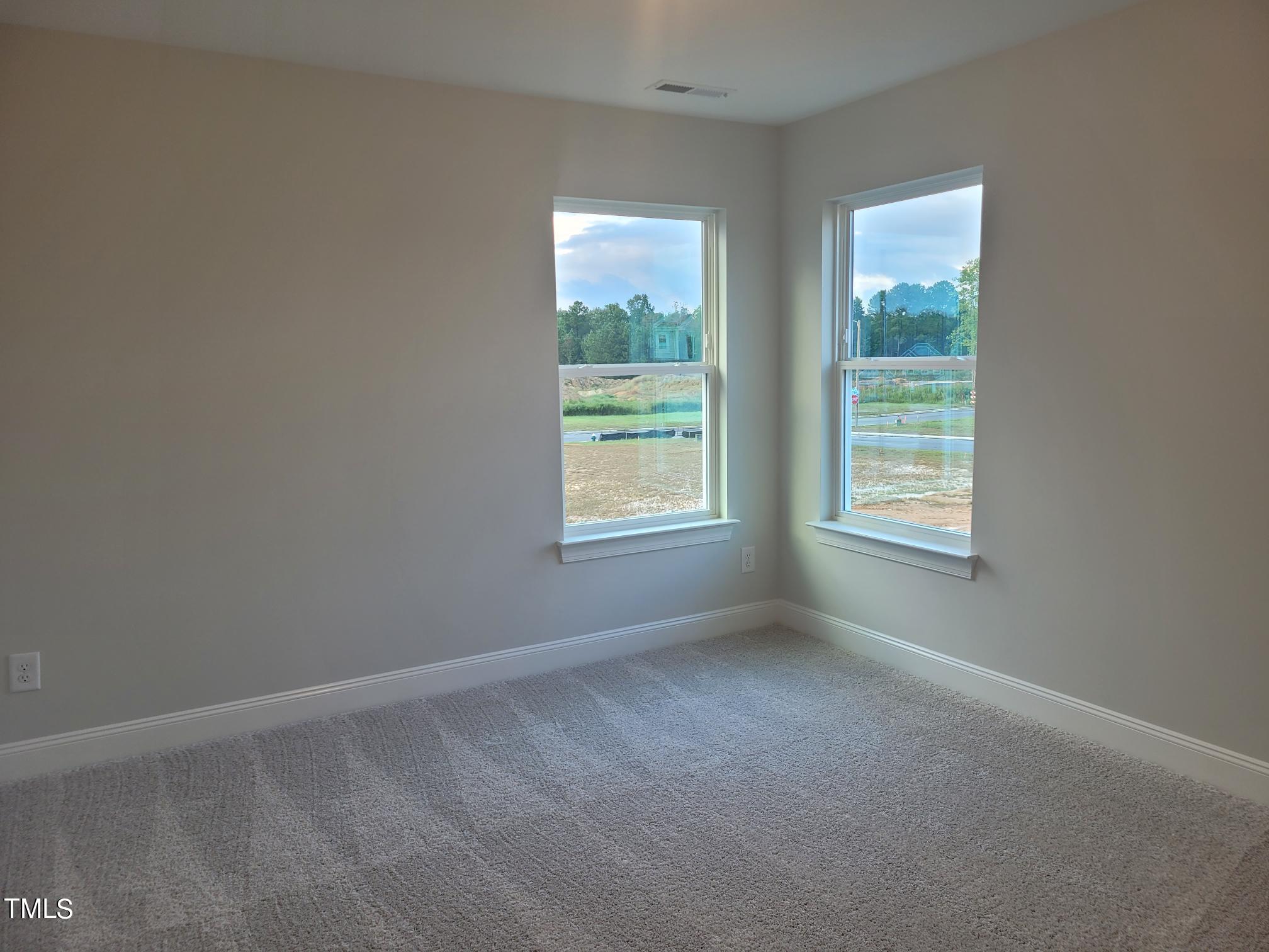 3611 Tarmac Road West Wilson, NC 27896 - Photo 21 of 28 an empty room with windows