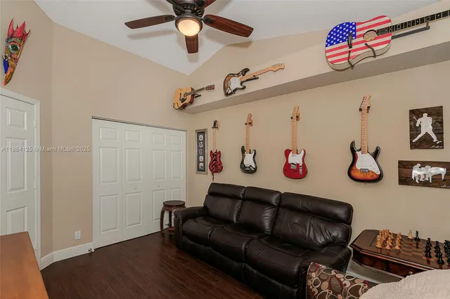 $1,097,995 | 1100 Southwest 156th Avenue, Pembroke Pines, FL 33027