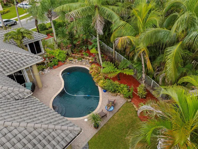 $1,097,995 | 1100 Southwest 156th Avenue, Pembroke Pines, FL 33027