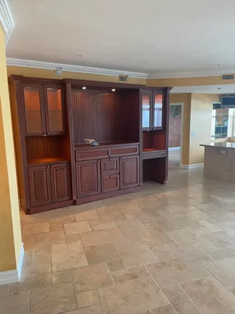 $6,000 | 5605 College Road, Unit A301, Key West, FL 33040