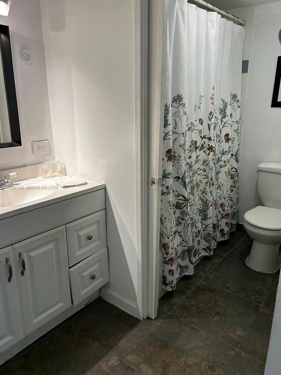 17021 North Bay Road, Unit 327 Sunny Isles Beach, FL 33160 - Photo 10 of 12