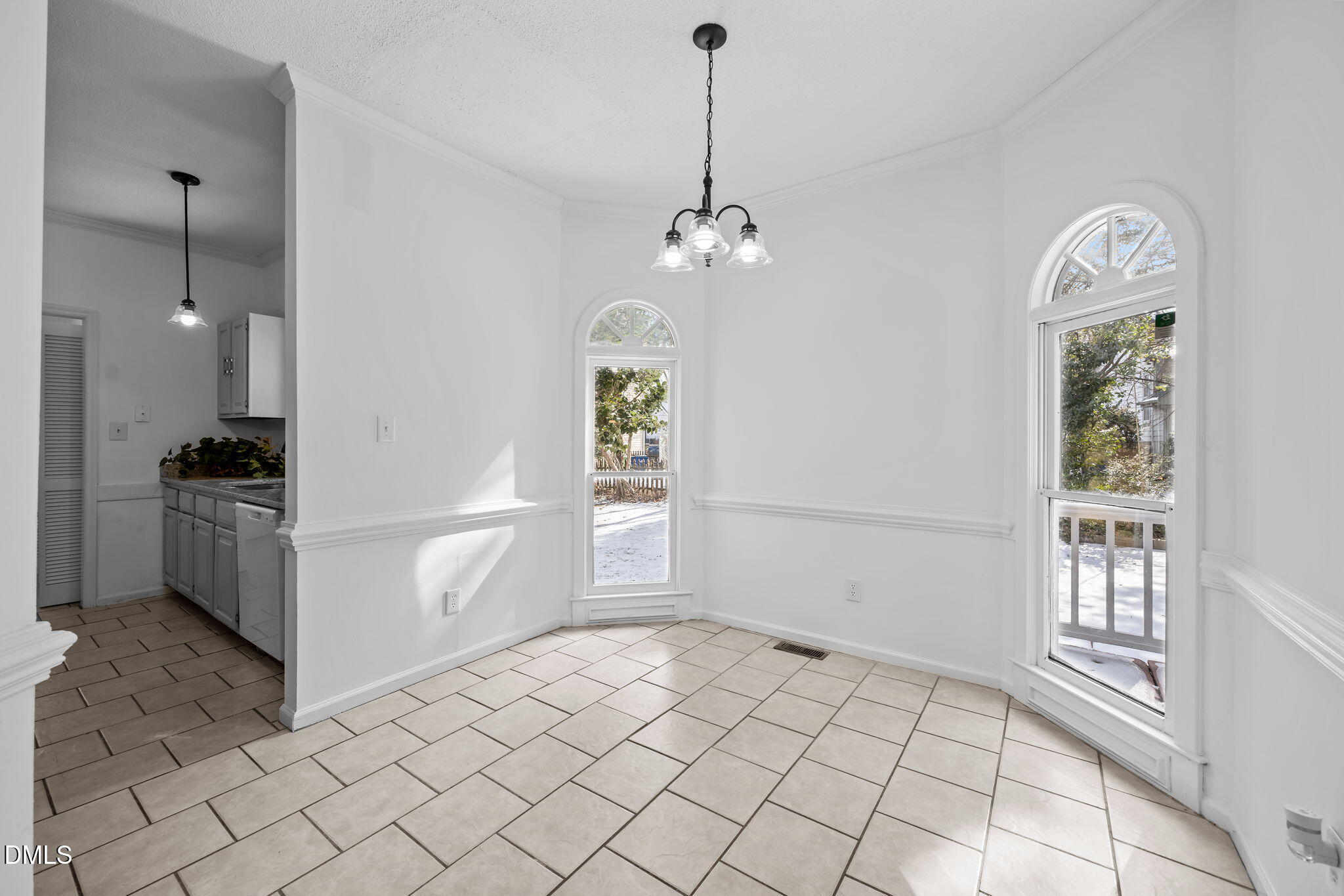 2848 West Jameson Road Raleigh, NC 27604 - Photo 13 of 39