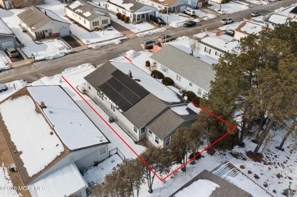 $355,000 | 20 Camrose Street, Toms River, NJ 08757