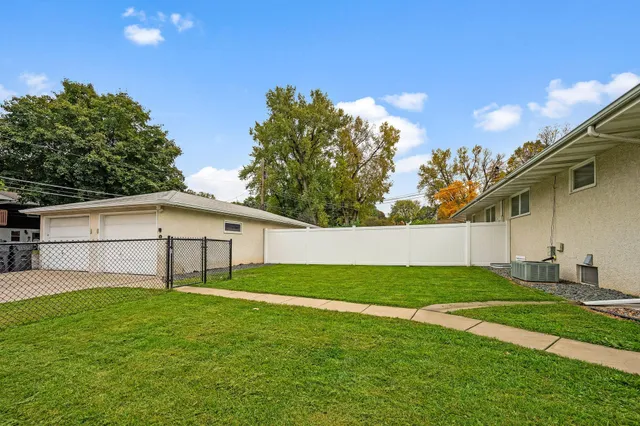 $595,000 | 3637 Coolidge Street Northeast, St. Anthony, MN 55418