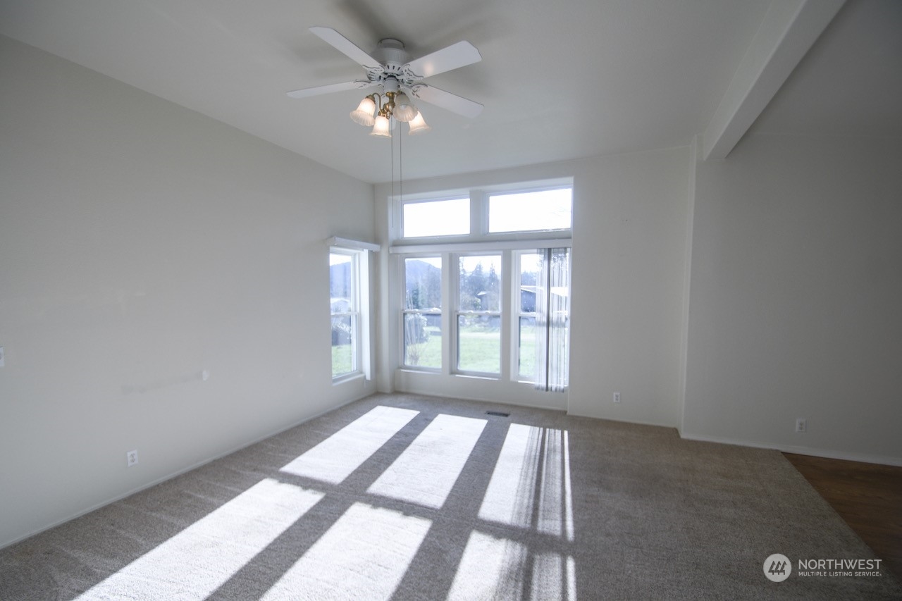 115 Ripple Way Cinebar, WA 98533 - Photo 18 of 40