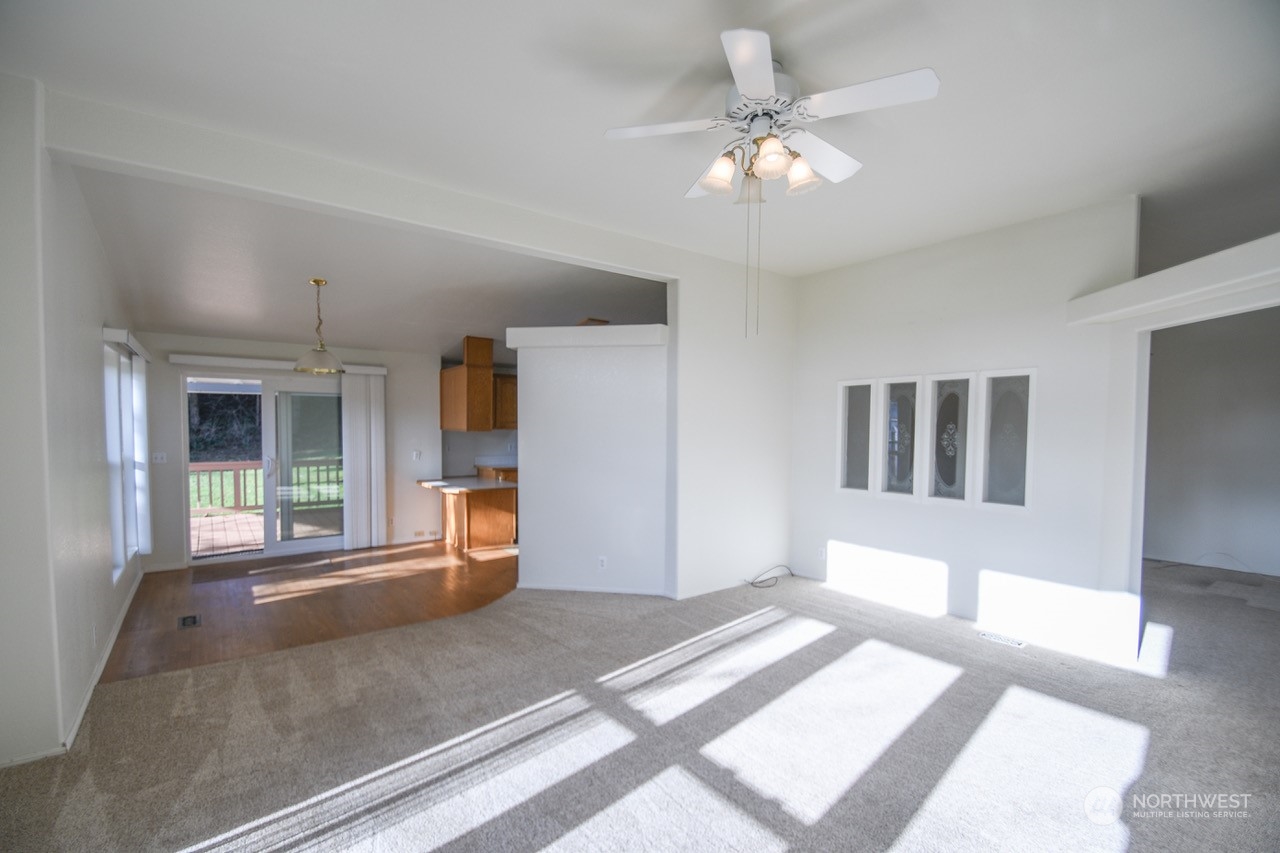 115 Ripple Way Cinebar, WA 98533 - Photo 19 of 40