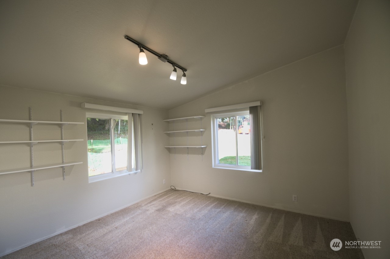 115 Ripple Way Cinebar, WA 98533 - Photo 2 of 40