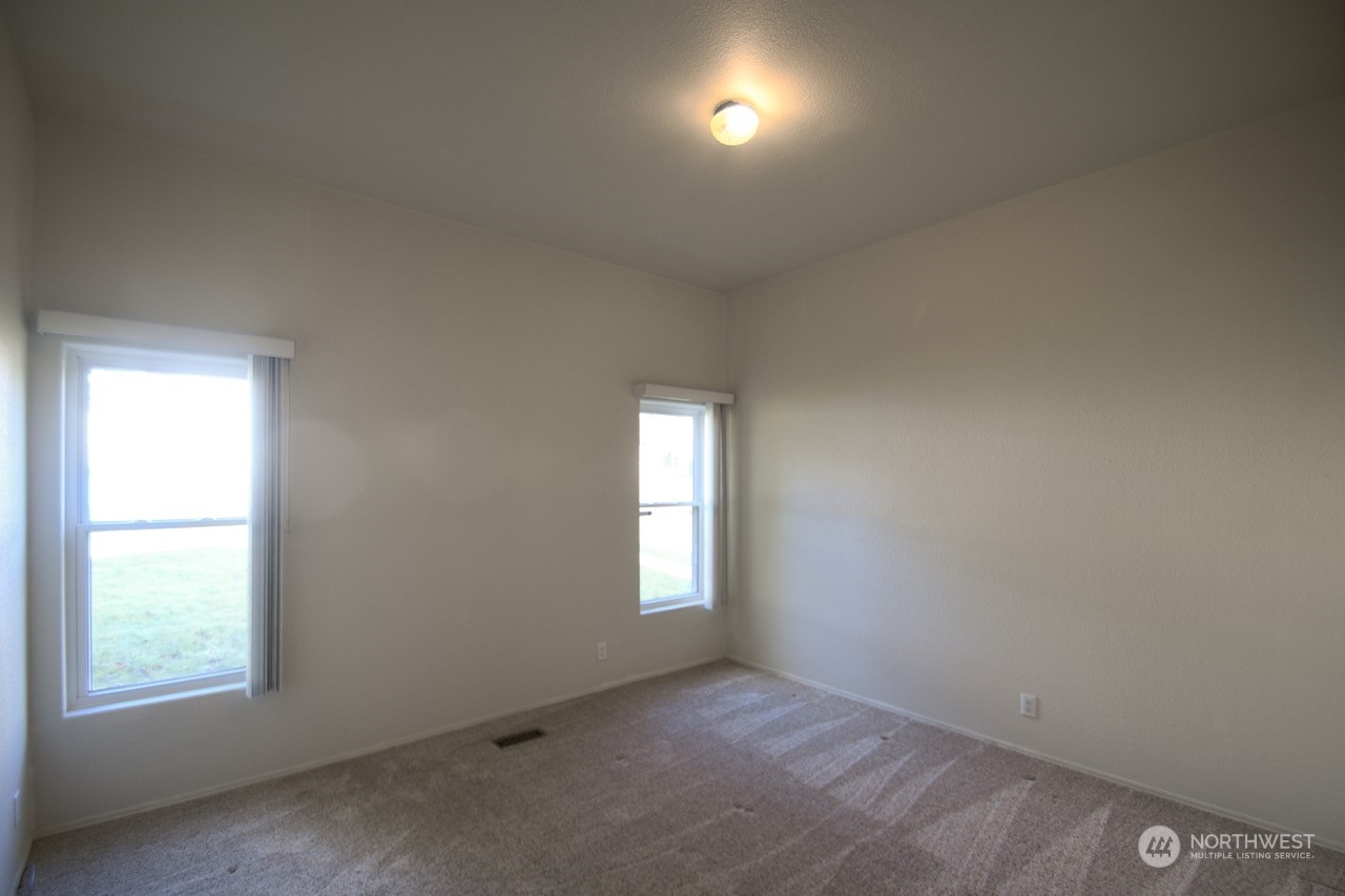 115 Ripple Way Cinebar, WA 98533 - Photo 33 of 40