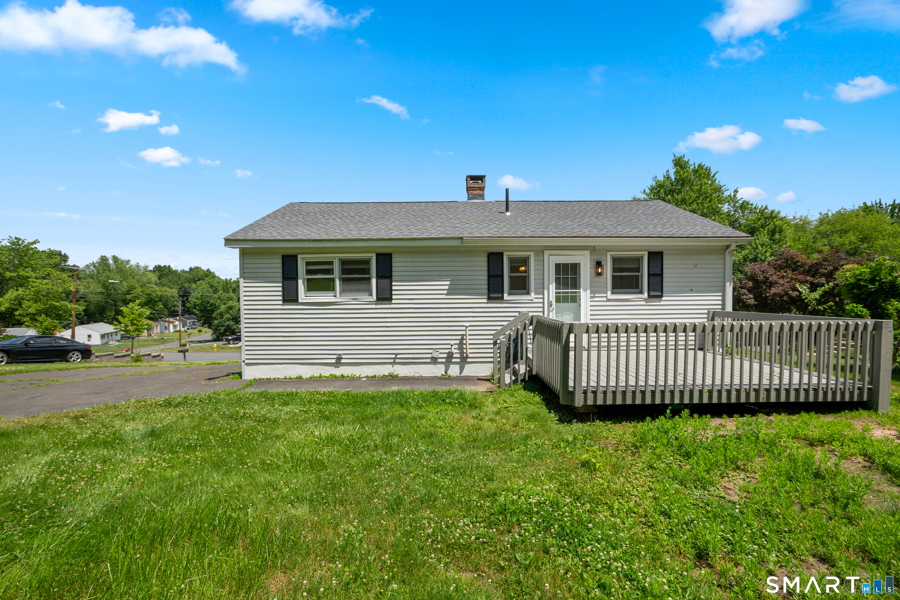 9 Cricket Road East Windsor, CT 06088 - Photo 18 of 21