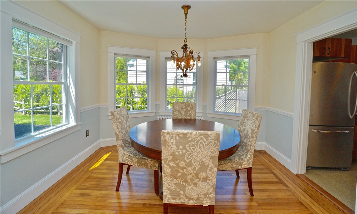 122 Ruggles Avenue Newport, RI 02840 - Photo 16 of 40 Gallery Image 16