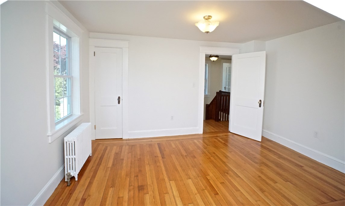 122 Ruggles Avenue Newport, RI 02840 - Photo 33 of 40 Gallery Image 33