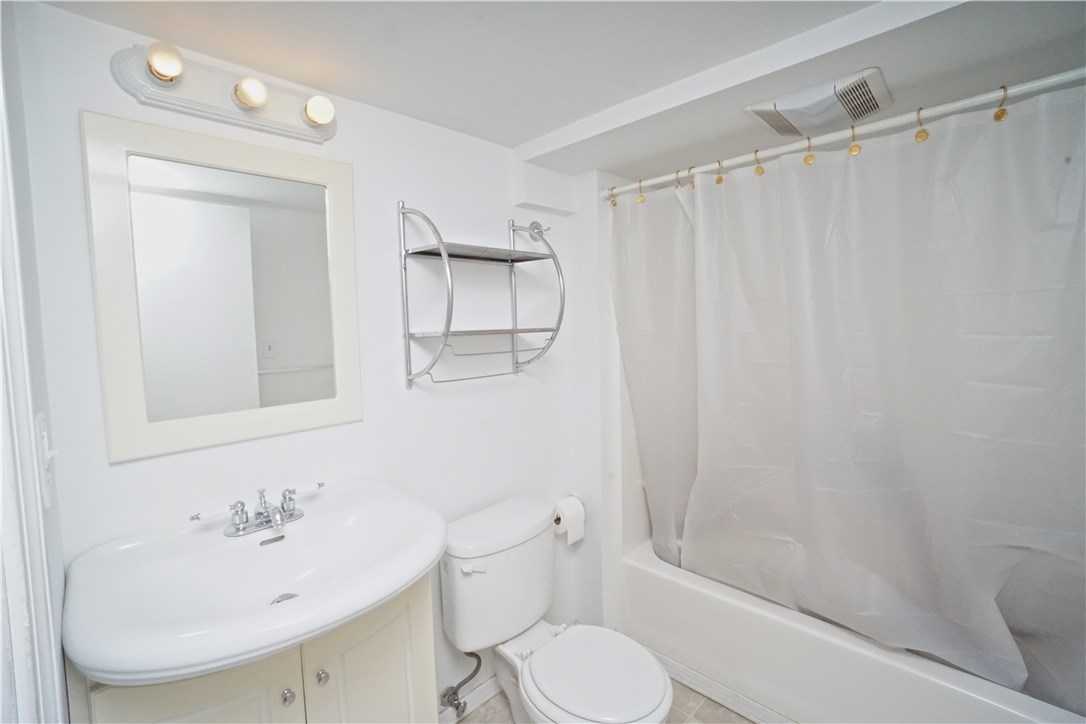 122 Ruggles Avenue Newport, RI 02840 - Photo 38 of 40 Gallery Image 38
